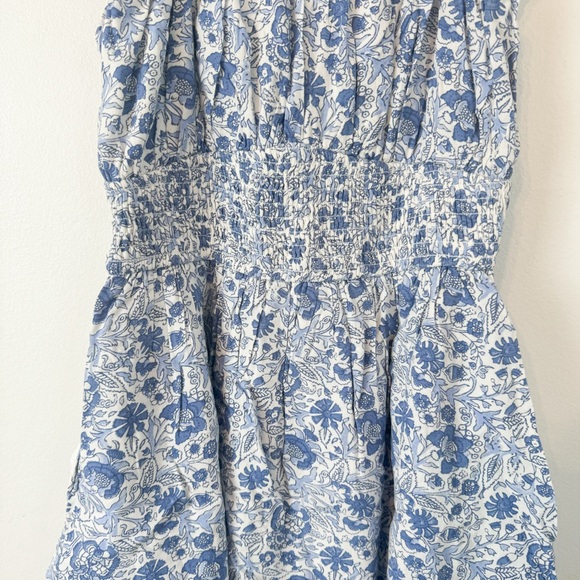 Hollister Floral Romper with Pockets NWT - Picture 6 of 10